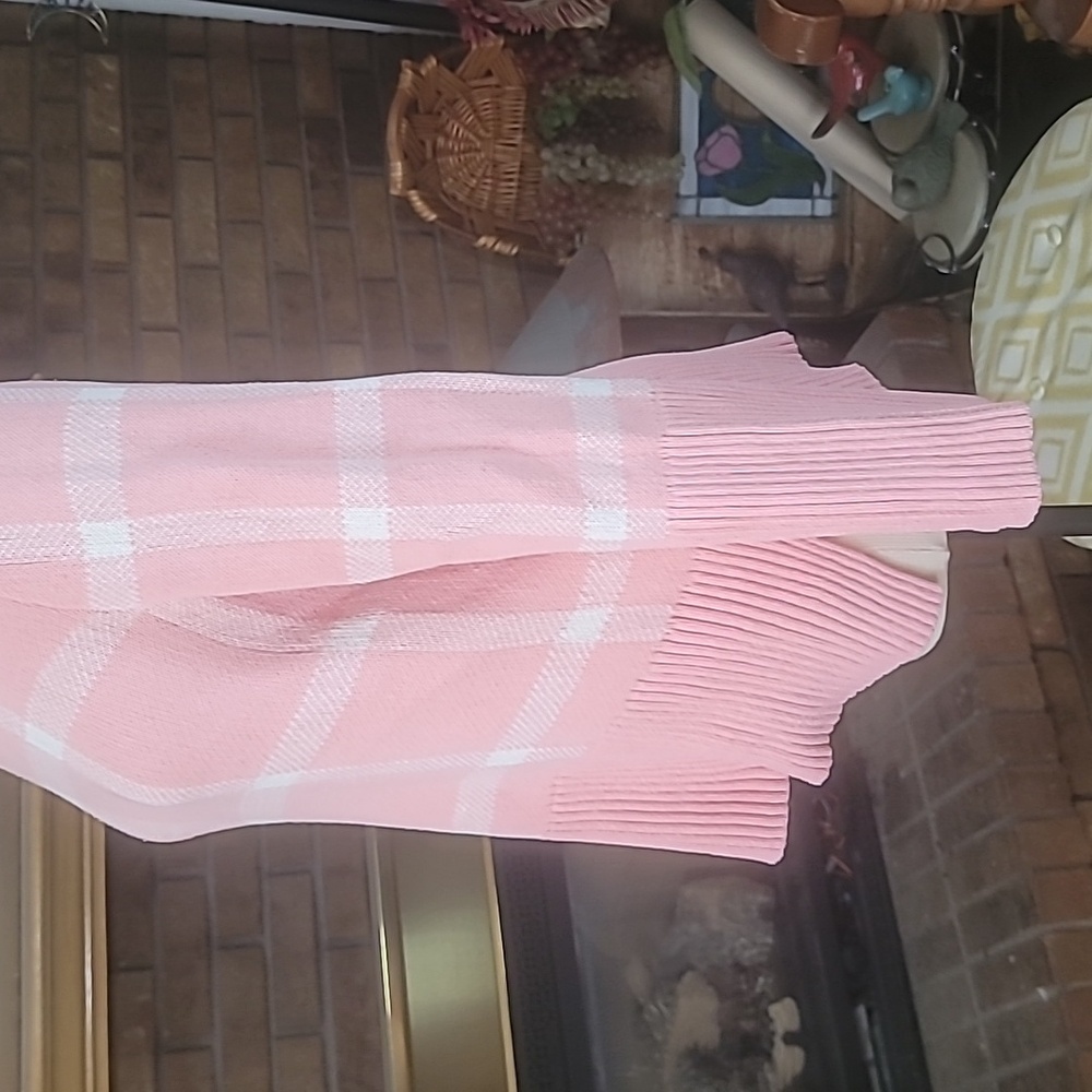 Pink and white mock neck sweater ribbed flare sleeves no tags see measurements - Picture 3 of 14